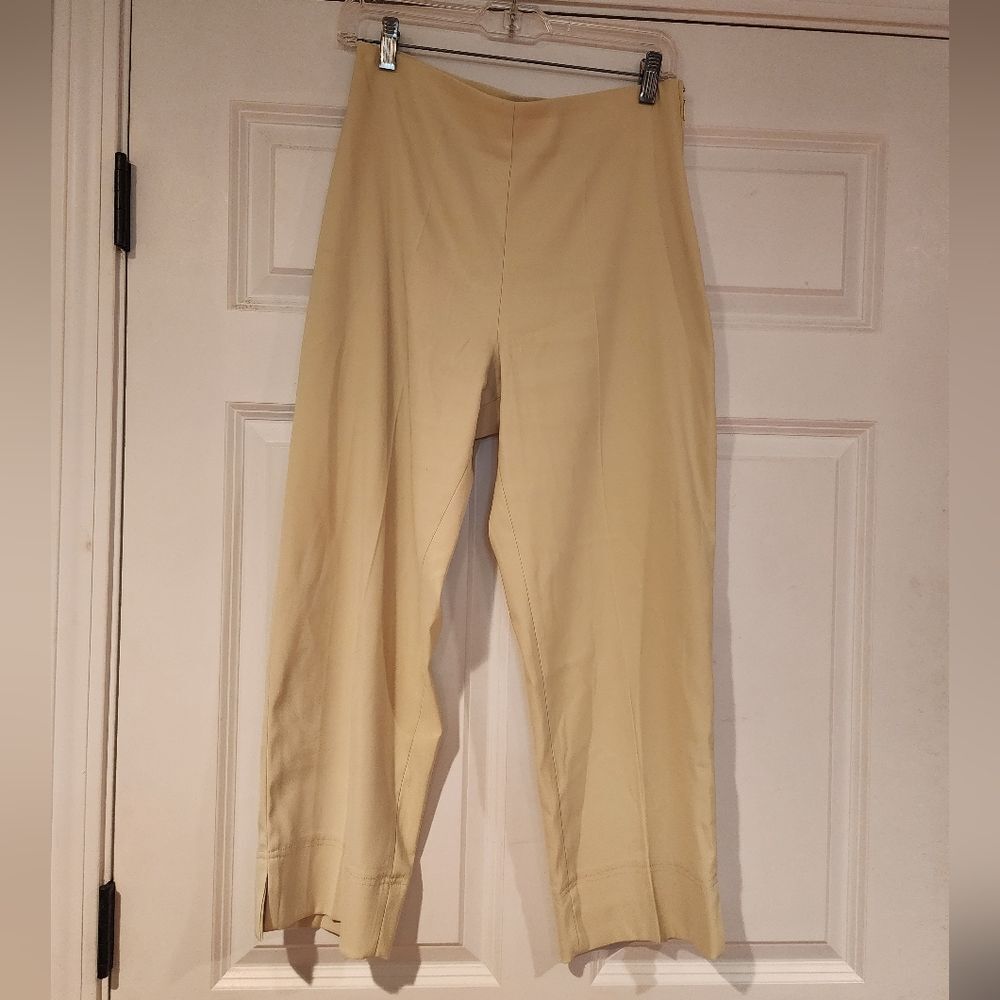 Lauren Vidal stretchy yellow cropped pants 8